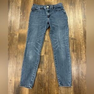 Rock & Republic Women's size 8 Jeans
